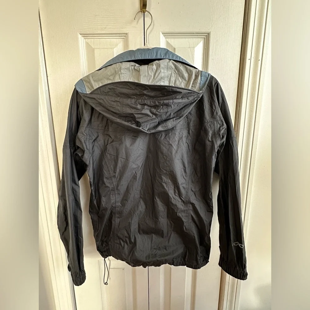 Marmot lightweight hooded